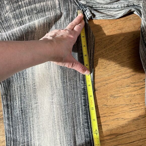 AZZURE LOVE LITE DENIM JEANS.  NEW WITH TAGS - Picture 4 of 16